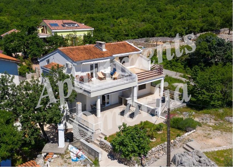 Apartments Omorfia Kraljevica Bagian luar foto